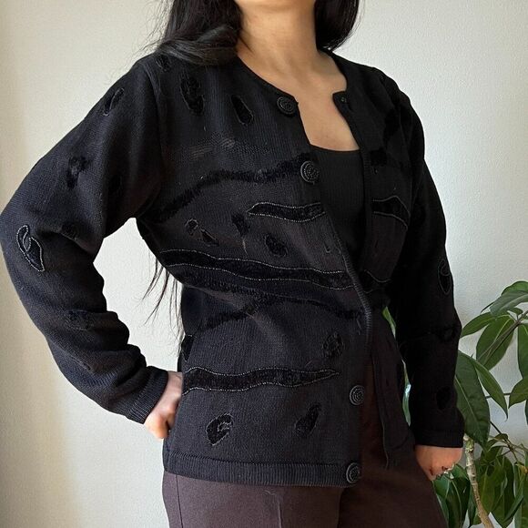 vtg black beaded long sleeve cardigan sweater designer Jack B quick Medium - Picture 4 of 8
